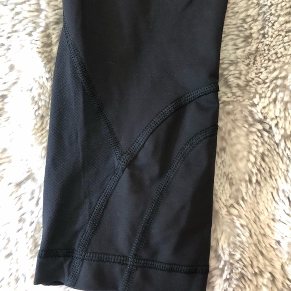 Lululemon crop pants - Picture 5 of 6
